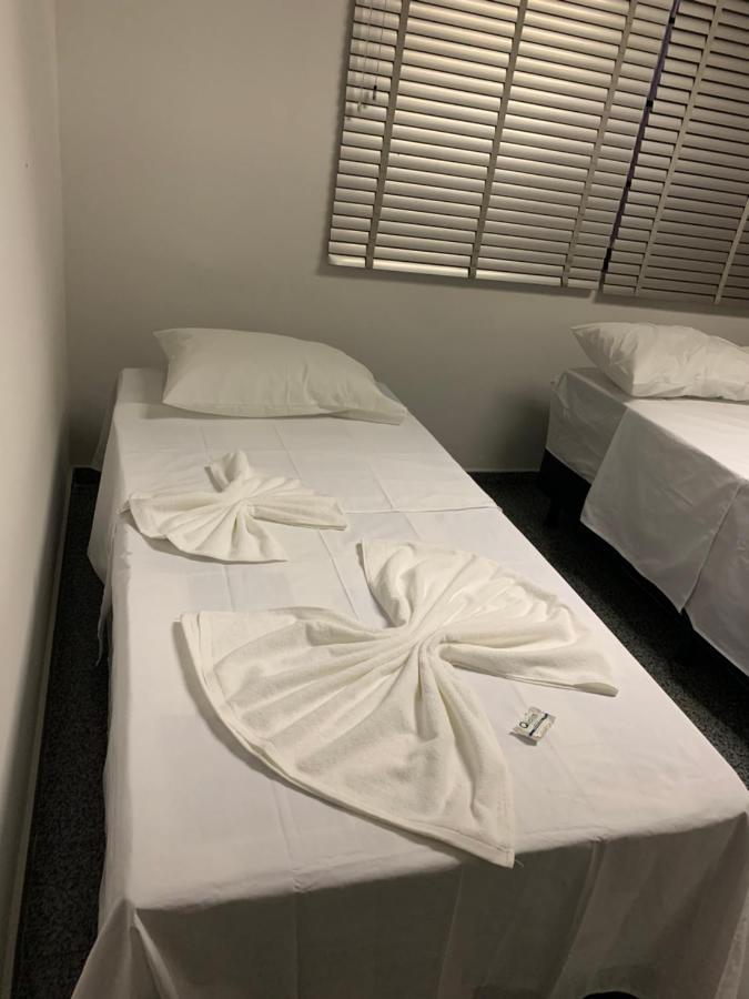 H One Hostel Гояния Экстерьер фото