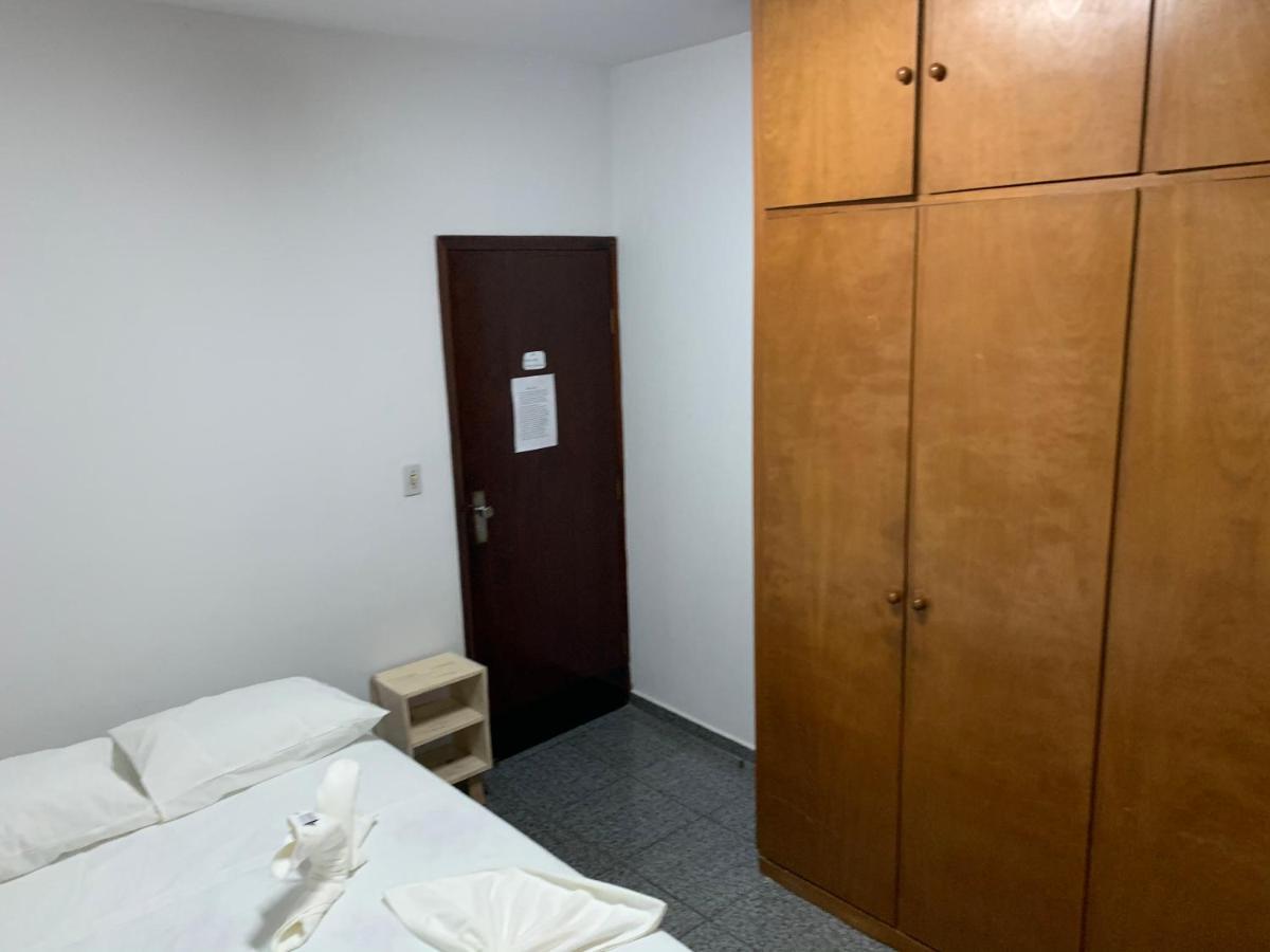 H One Hostel Гояния Экстерьер фото