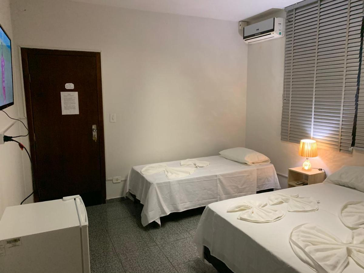 H One Hostel Гояния Экстерьер фото
